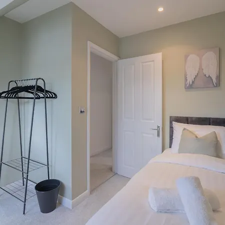 4 Bedroom House By Primal Estates Short Lets In Brighton Exterior photo