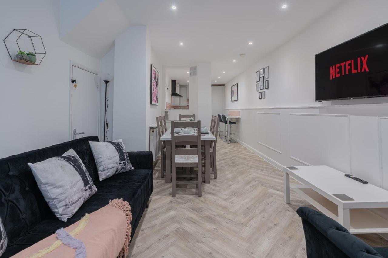 4 Bedroom House By Primal Estates Short Lets In Apartment